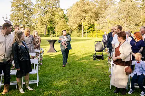 bruiloft-de-baest-oost-west-middelbeers-oirschot-kiemeneij-angela-fotografie-trouwen-trouwfotograaf-baby-1-brabant-110