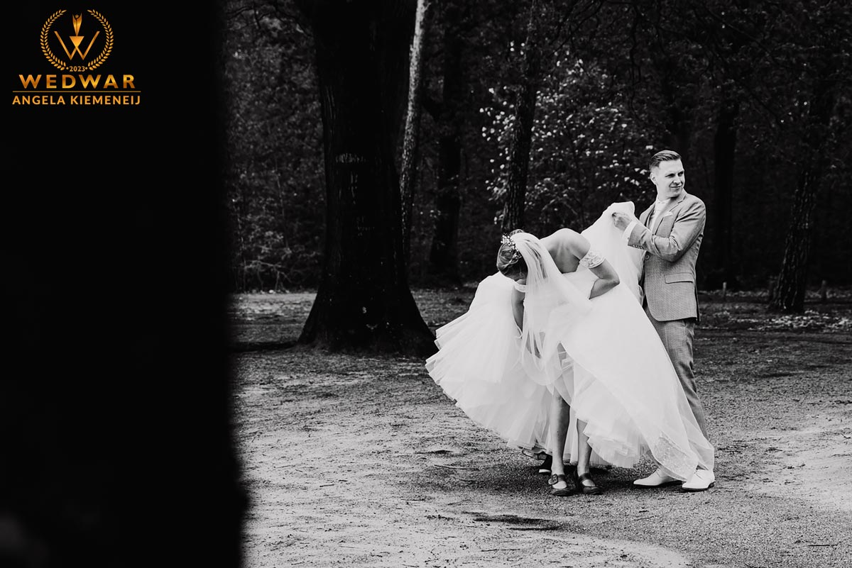 Angela Kiemeneij Fotografie heeft een award gewonnen met deze trouwfoto bij Wedwar