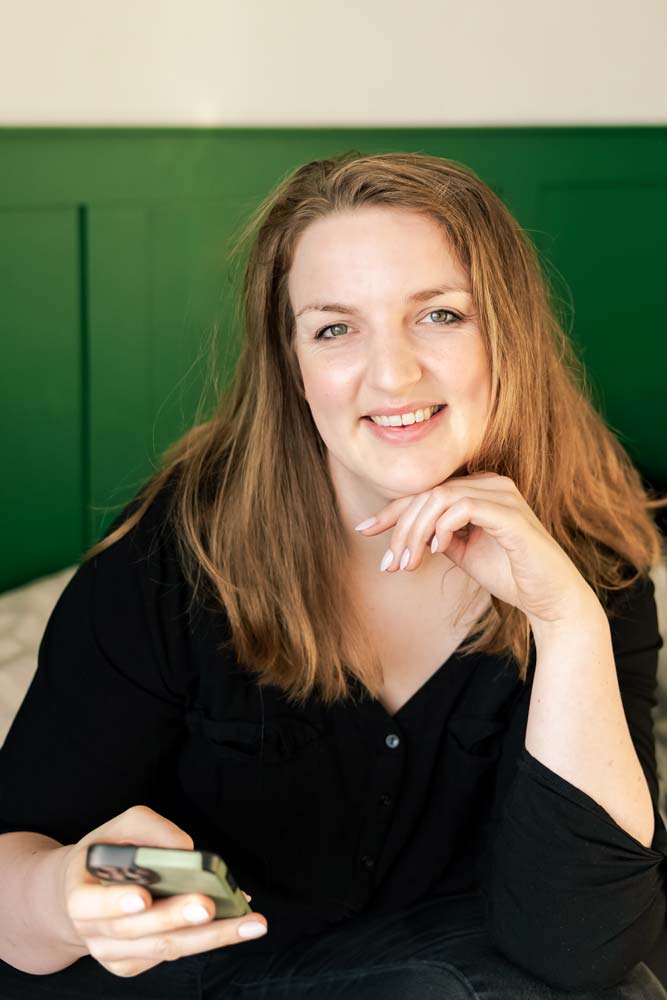 Profielfoto van Angela Kiemeneij Fotografie uit Oirschot. Maar ze komt ook in Eindhoven, Den Bosch en Tilburg en daar buiten.